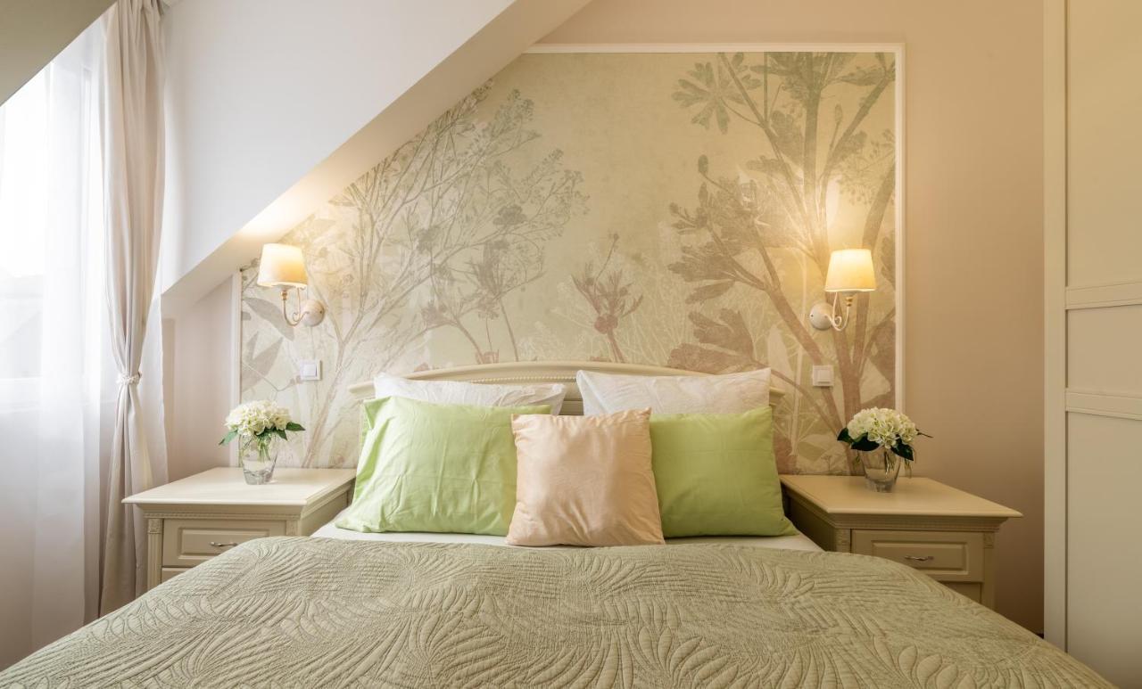 Monarchia Apartman Pearl Mosonmagyaróvár Esterno foto